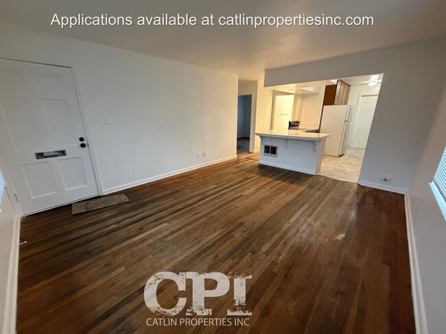 Building Photo - 1050 19th Ave