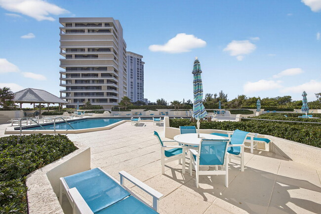 Building Photo - 5280 N Ocean Dr