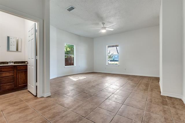 Building Photo - 409 Sunset Ave