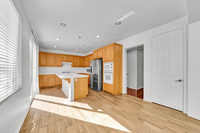 Building Photo - 17776 Sweetgum Ln
