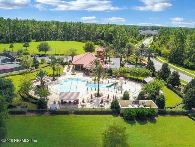 Building Photo - 156 Nelson Ln