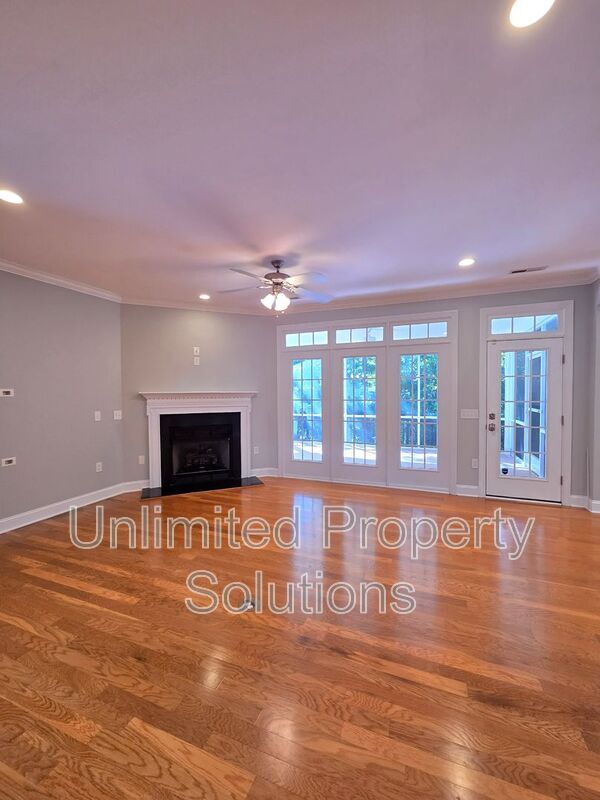 Building Photo - 4838 Whitner Dr