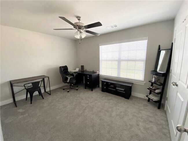 Building Photo - 7672 Har-Ber Ave