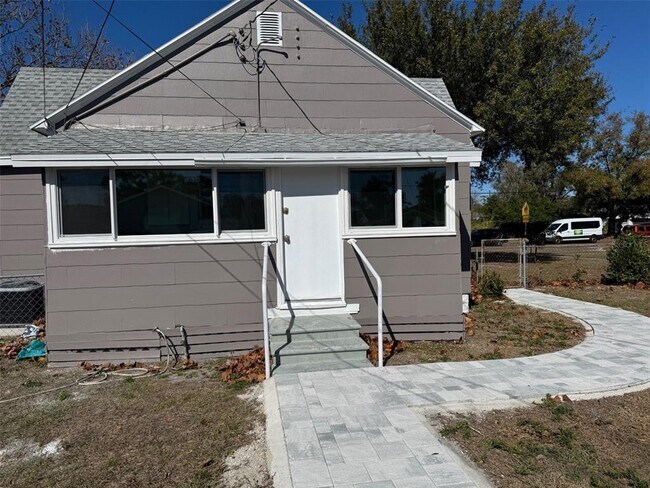 Building Photo - 2708 9th Ave N