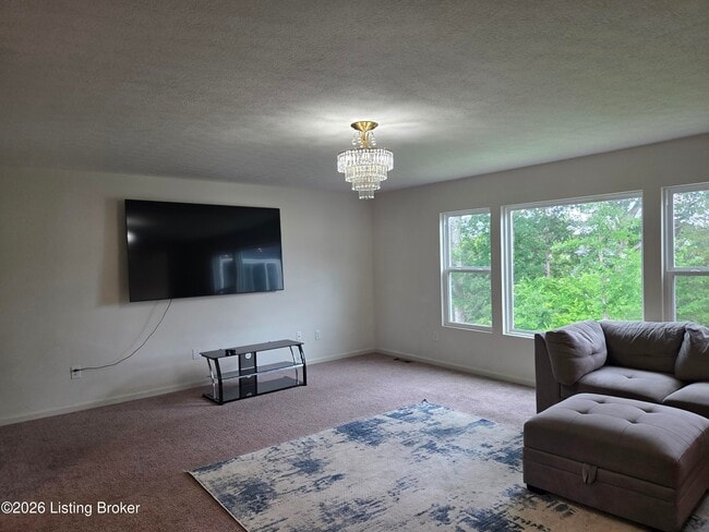 Building Photo - 108 Strawberry Fld Dr