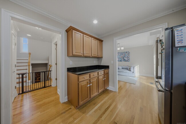 Building Photo - 1707 Summer St