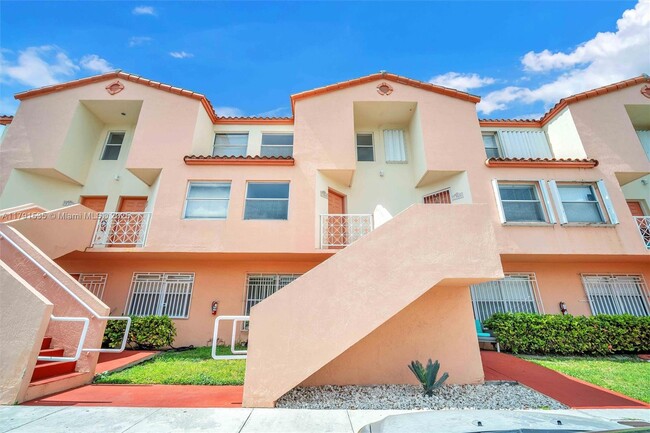 Primary Photo - 1364 NW 24th Ave