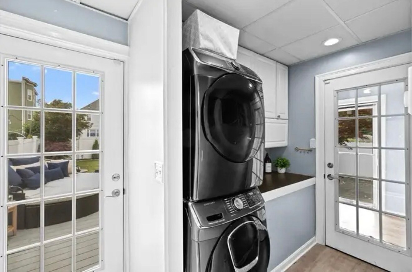 Laundry - 113 Mountain Ave