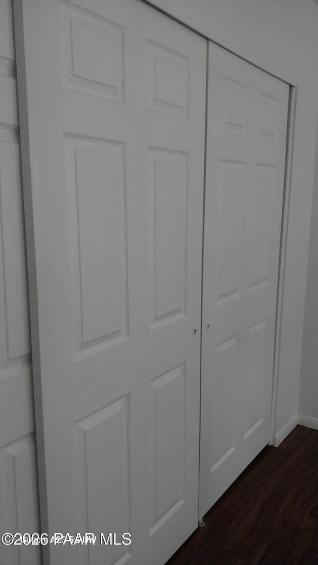 Building Photo - 9751 E Magma Dr