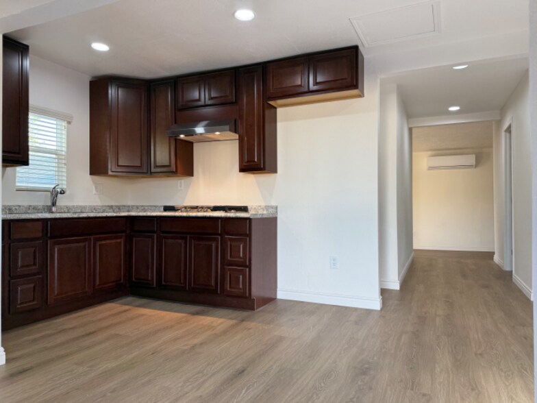 Building Photo - 7893 Sierra Ave.