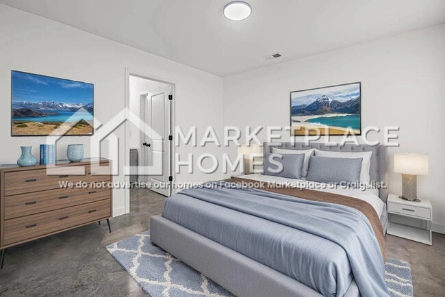 Building Photo - 1373 Cooper St