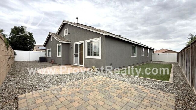 Building Photo - 8440 Hoover Ct
