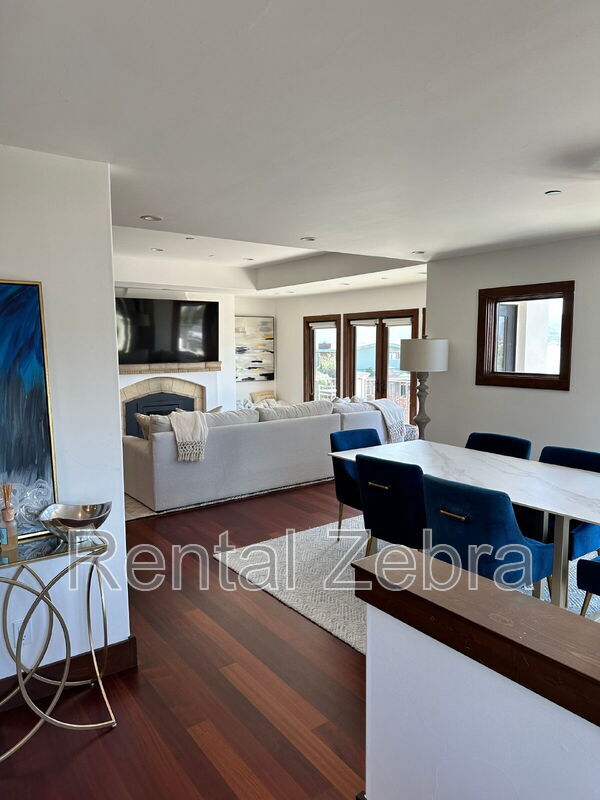 Building Photo - 561 Silverado Dr