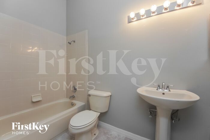 Building Photo - 2110 Cranberry Isles Way