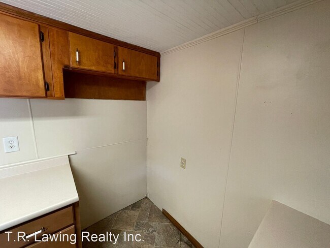 Building Photo - 2 br, 1 bath House - 3440 Fallston Road