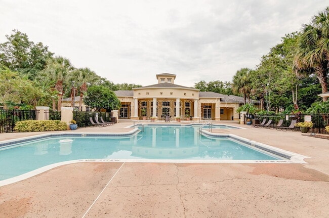 Building Photo - 2668 Robert Trent Jones Dr