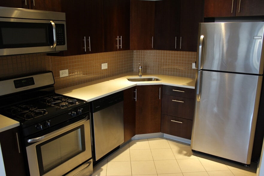 Interior Photo - The Exo