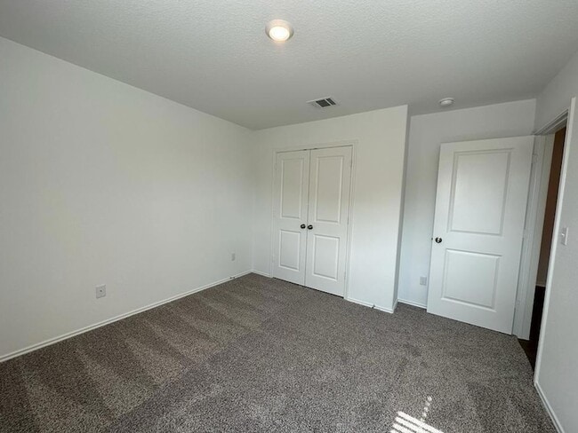 Building Photo - 232 Golden Grove Pkwy