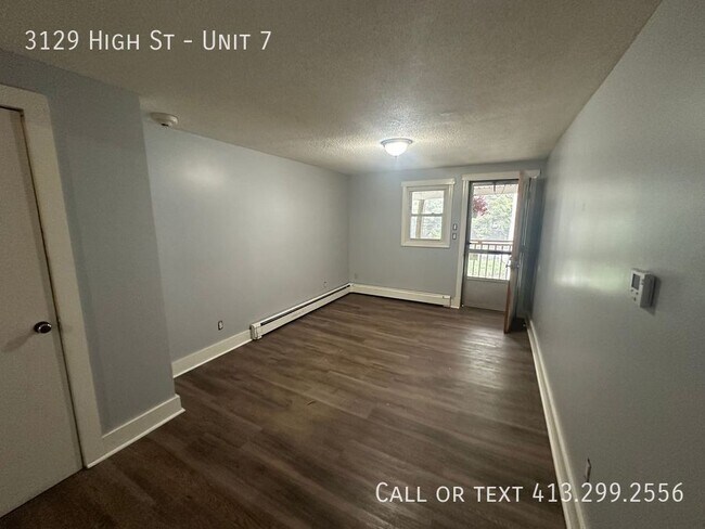 Building Photo - 3129 High St