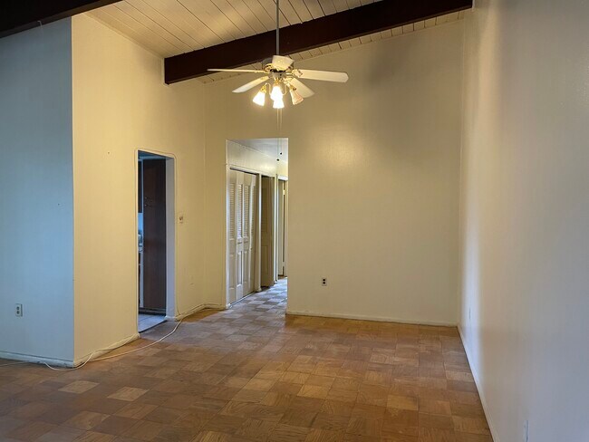 Dining Room - 11340 Cherry Hill Rd