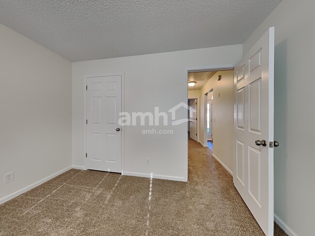 Building Photo - 170 Belle Grove Cir