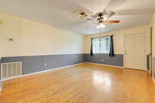 Building Photo - 1407 Louisiana Ave