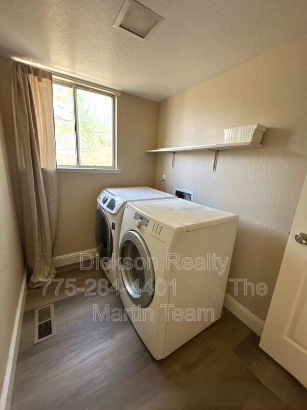 Building Photo - 6126 White Water Way