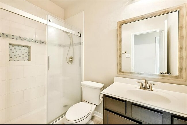 Building Photo - 20711 Winghaven Dr