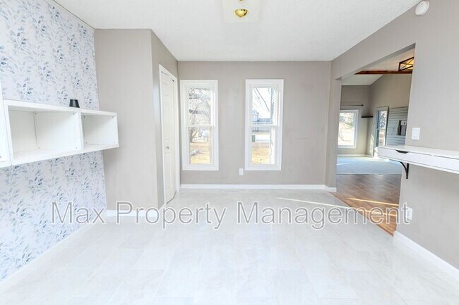 Building Photo - 5305 NW 91st Ct