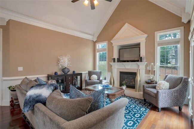 Building Photo - 415 Oxmoor Lake Dr