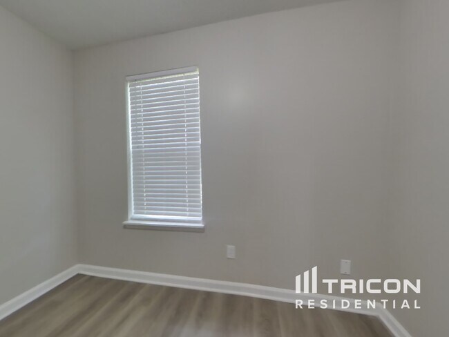 Building Photo - 902 Shiloh Ridge Run NW