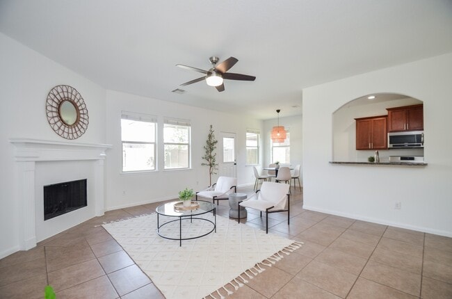 Building Photo - 8906 Hostler Dr