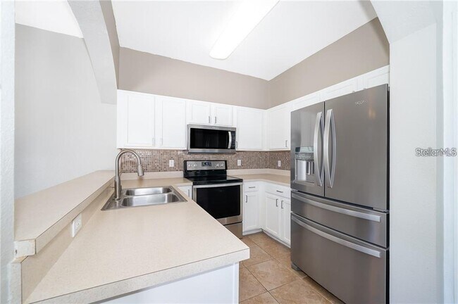 Building Photo - 833 Park Grove Ct