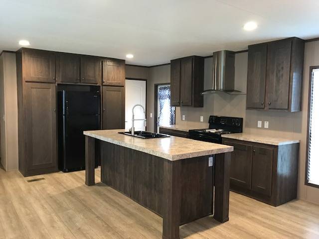 Building Photo - 2300 Ward Bend Rd