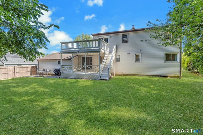 Building Photo - 100 Loftus Cir
