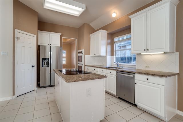 Building Photo - 5712 Lafayette Dr