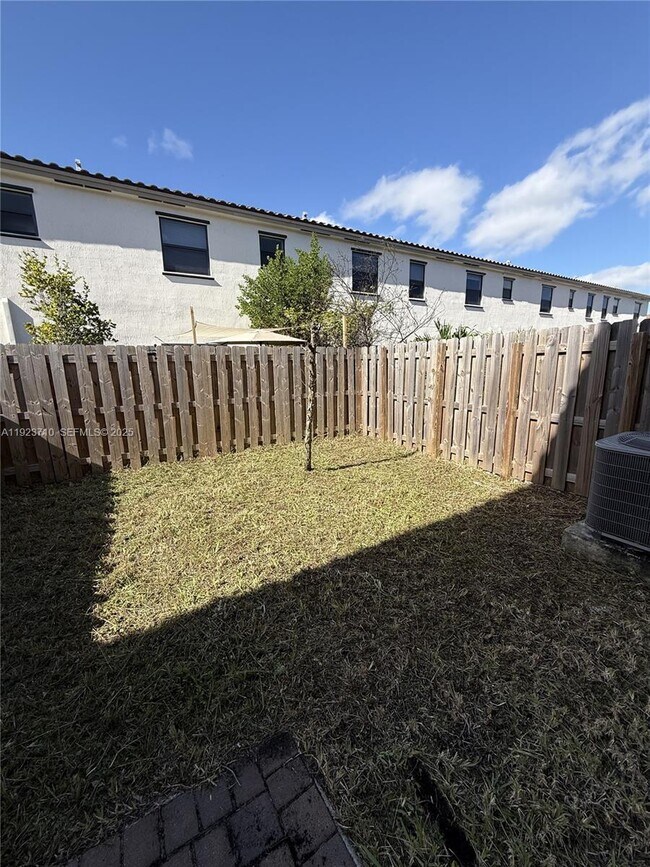 Building Photo - 24610 SW 119th Ct