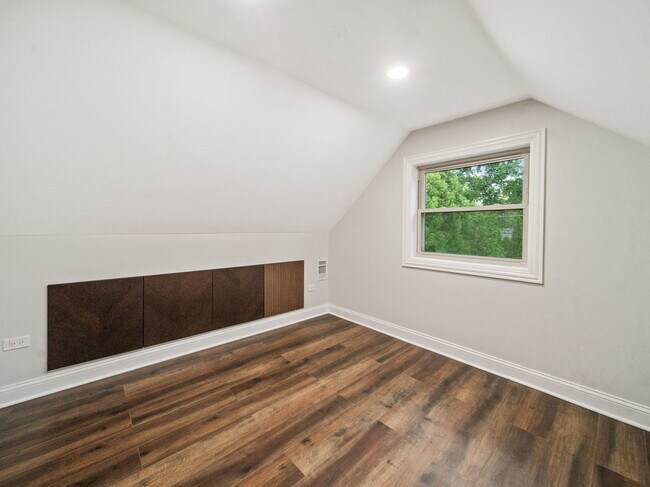 Building Photo - 1508 Potter Rd