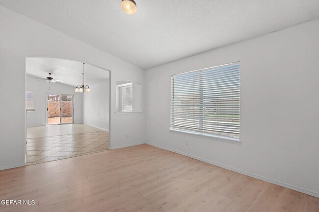 Building Photo - 4800 Kiko A Fierro Dr