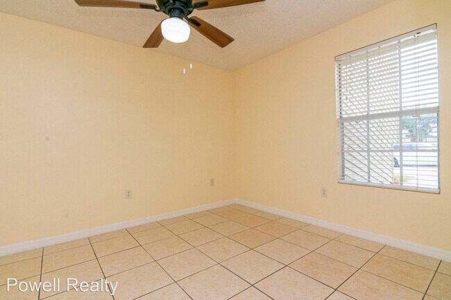 Building Photo - 2 br, 2 bath House - 806 Lake Haven Dr Uni...