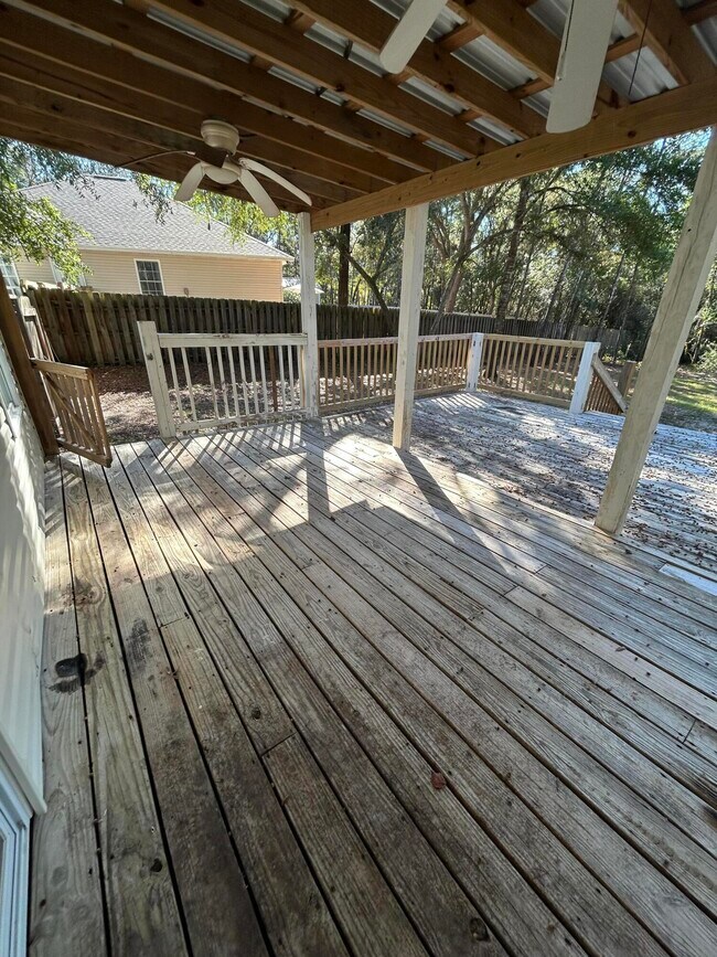 Building Photo - 70 Cypress Ln