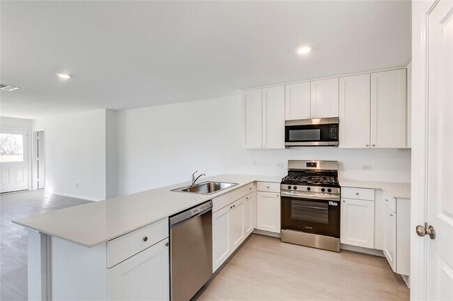 Building Photo - 177 Pink Footed Pass