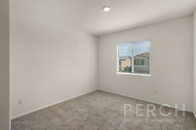 Building Photo - 30540 Altima Ct
