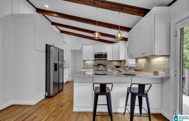 Building Photo - 2836 Vestavia Forest Pl
