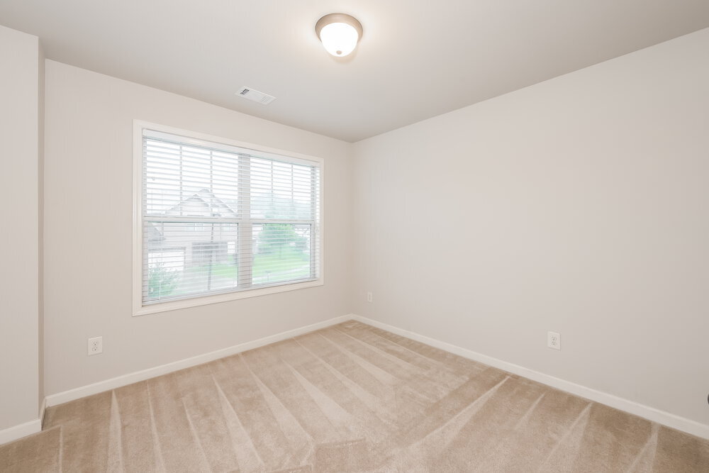 Building Photo - 1337 Avington Glen Way