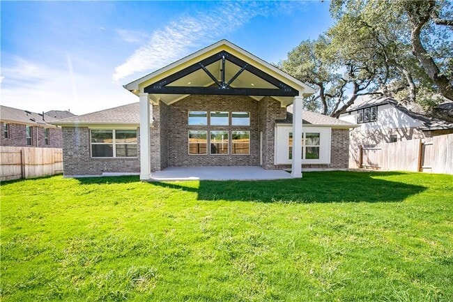 Building Photo - 2425 Choctaw Pl