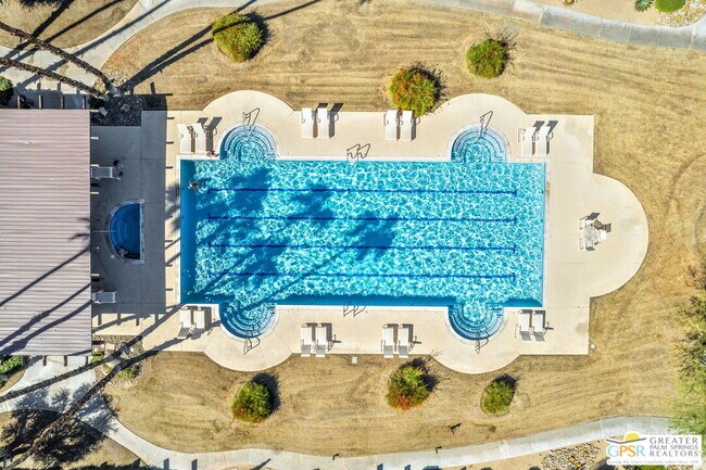 Building Photo - 427 N Calle Rolph