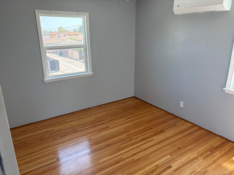 Building Photo - 403 N 19th St