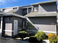 Building Photo - 4626 SE 5th Pl