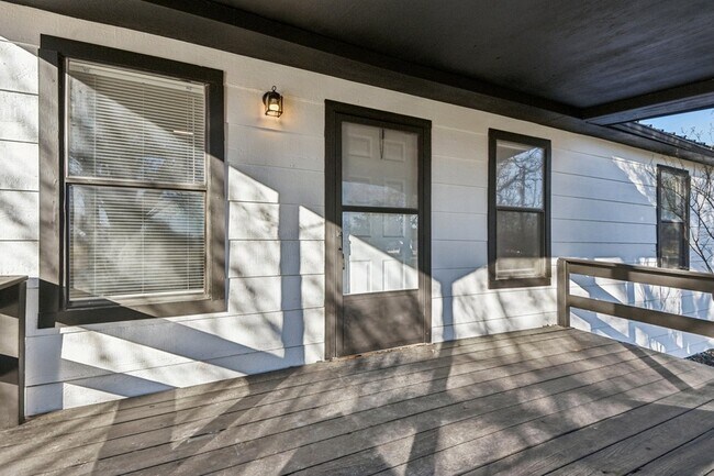 Building Photo - 250 Co Rd 3318